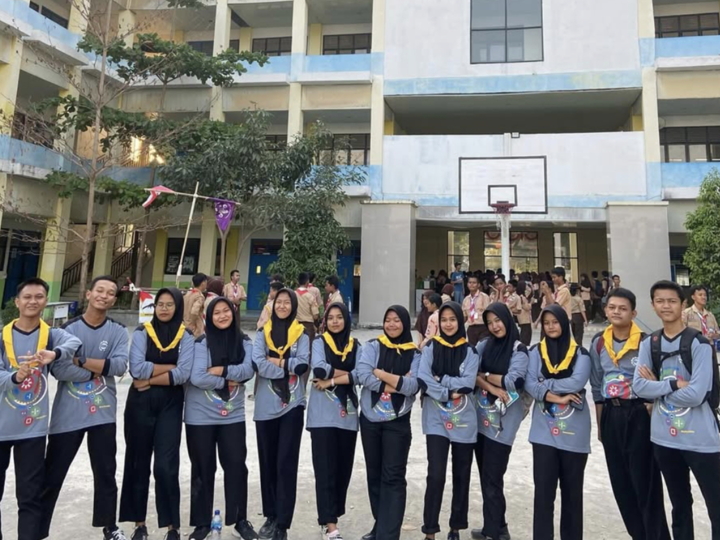 Kepalang Merah Remaja